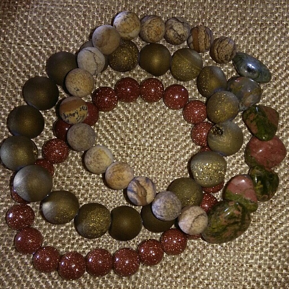 Bracelet - Picture 3 of 3